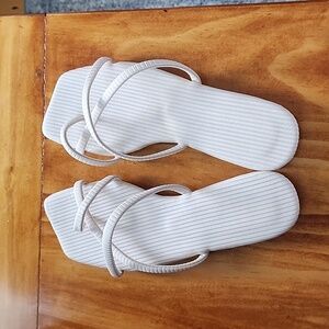 Cross Strap Thong Sandals